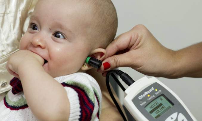 Testes da orelhinha e linguinha são oferecidos no posto Osvaldo Cruz, informa secretaria de saúde