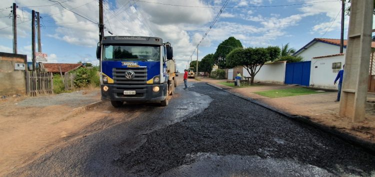 Prefeitura de Jaru realiza megaoperação para resolver problema antigo da Rua Princesa Isabel; obra é realizada com recurso próprio
