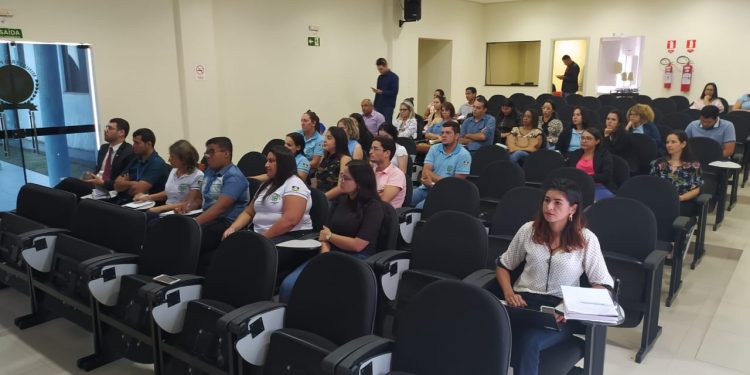 Servidores da prefeitura de Jaru recebem capacitação sobre execução orçamentária e financeira