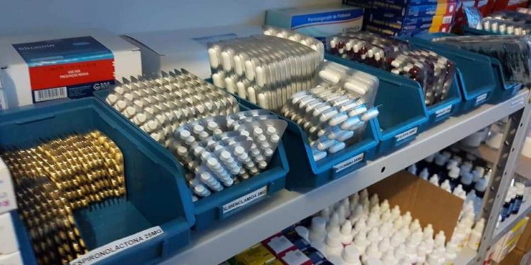 Mais de 200 atendimentos são realizados diariamente do Centro de Saúde Ruth de Souza no setor 07 em Jaru; unidade conta com vários profissionais