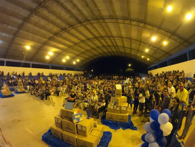 Com recurso próprio, prefeitura de Jaru implanta um dos melhores sistemas de ensino do Brasil em 100% das escolas municipais; mais de cinco mil alunos são beneficiados