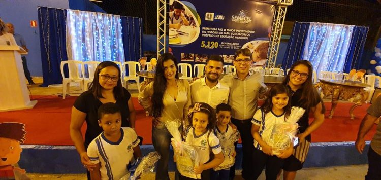 Com recurso próprio, prefeitura de Jaru implanta um dos melhores sistemas de ensino do Brasil em 100% das escolas municipais; mais de cinco mil alunos são beneficiados