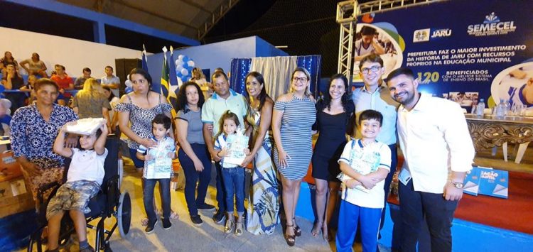 Com recurso próprio, prefeitura de Jaru implanta um dos melhores sistemas de ensino do Brasil em 100% das escolas municipais; mais de cinco mil alunos são beneficiados