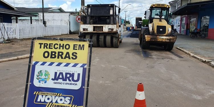 Prefeitura de Jaru inicia a 2ª etapa do maior programa de recapeamento asfáltico da história do município