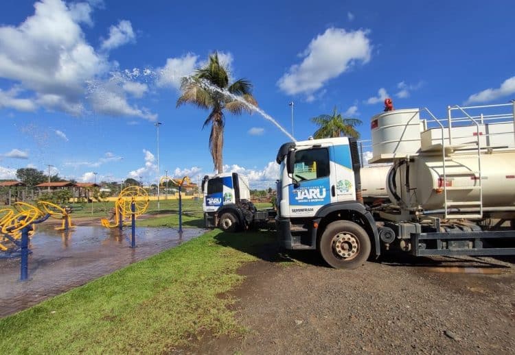 Contra o Coronavírus, prefeitura de Jaru realiza desinfecção em vários locais públicos