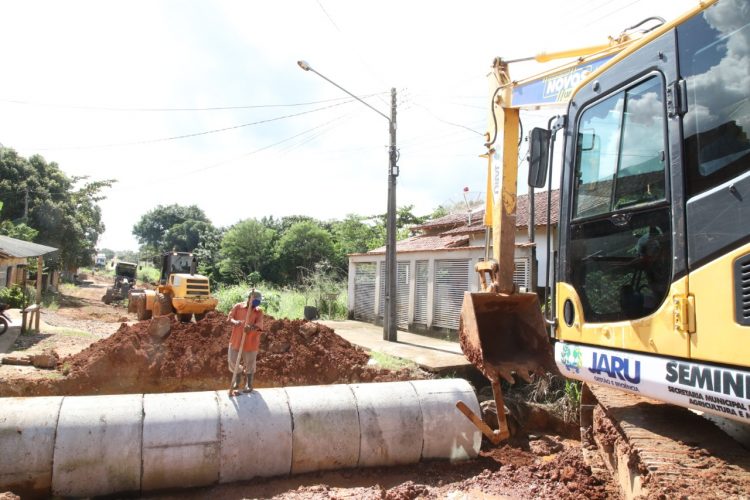 Prefeitura resolve problema antigo de alagamento na Rua Frei Caneca no setor 07