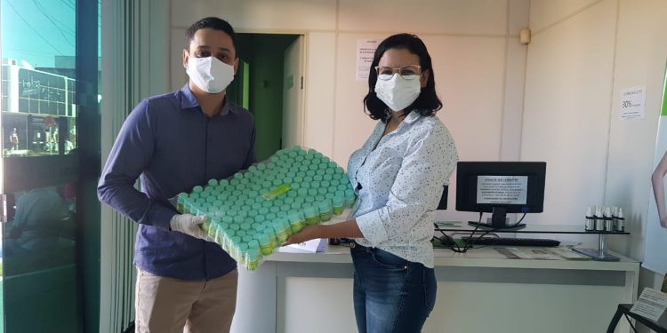 Secretaria de Saúde de Jaru recebe doações de Cloroquina para o tratamento da Covid-19