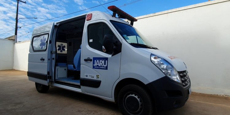Prefeitura de Jaru adquire mais uma ambulância; veículo é fruto da parceria com a Câmara de Vereadores