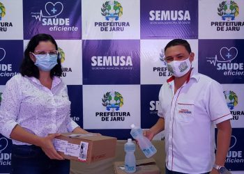 Secretaria de saúde de Jaru recebe doação de Ivermectina e álcool 70%