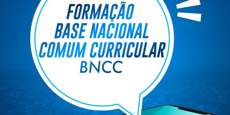 Secretaria de Educação de Jaru realiza formação sobre a atualização da Base Nacional Comum Curricular
