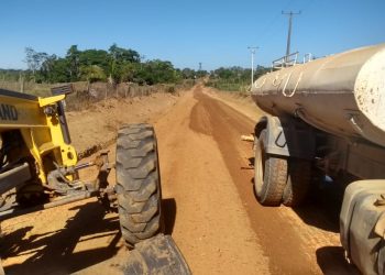 Prefeitura de Jaru intensifica serviço de recuperação de estradas rurais