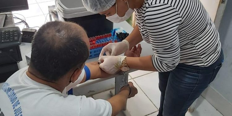 Novembro azul: Secretaria de Saúde de Jaru realiza ações de prevenção voltadas à saúde do homem