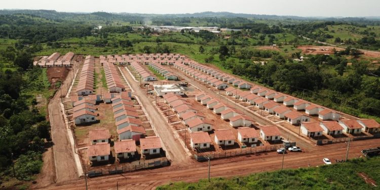 Secretaria de Desenvolvimento Social de Jaru convoca mais 138 famílias beneficiárias das casas do Jardim Primavera para atualização cadastral