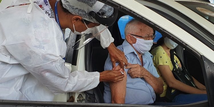 Atenção Tarilândia! Amanhã, 12 de fevereiro é dia de vacinar os idosos com mais de 80 anos contra o Coronavírus