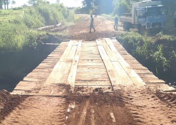 Prefeitura de Jaru recupera ponte na Linha 619