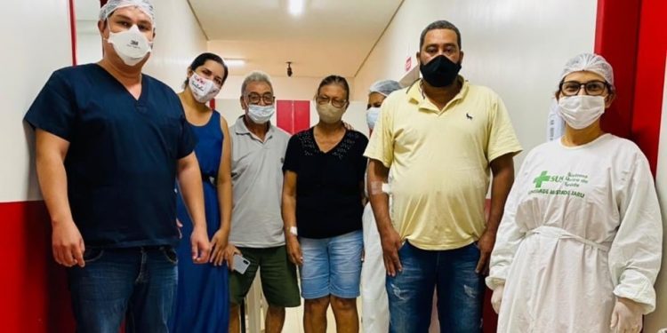 Boa Notícia! Pacientes se recuperam da Covid-19 e recebem alta do Hospital Municipal