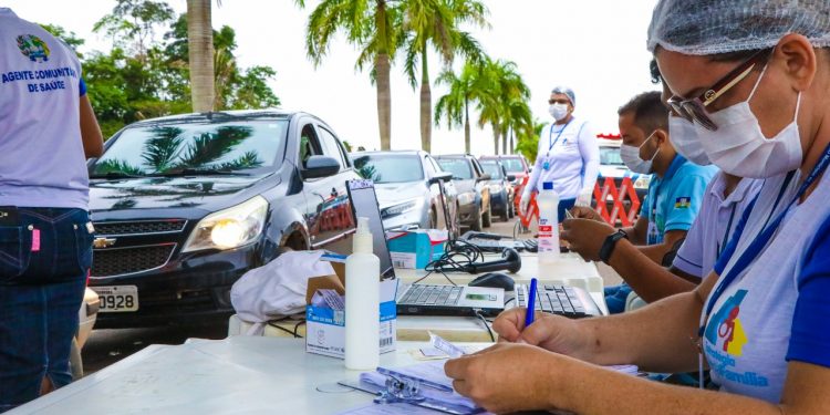 Prefeitura de Jaru segue com cronograma de imunização com 2ª dose da vacina contra o Coronavírus para idosos com mais de 80 anos