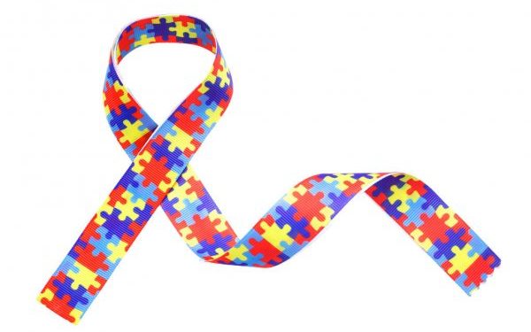 Decreto assinado pelo prefeito João Gonçalves Júnior autoriza emissão da carteira que beneficia Autistas em Jaru