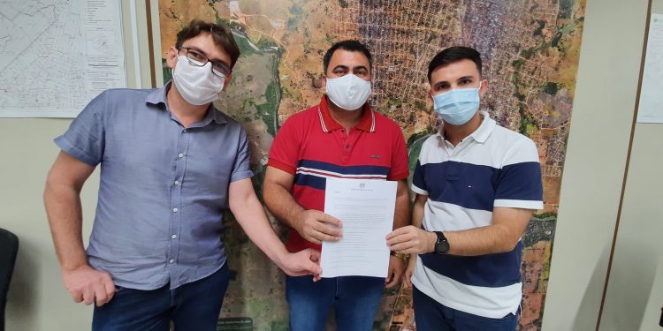 Equipe técnica da prefeitura de Jaru trabalha em Projeto de Lei que cria programa do primeiro emprego na administração pública municipal  