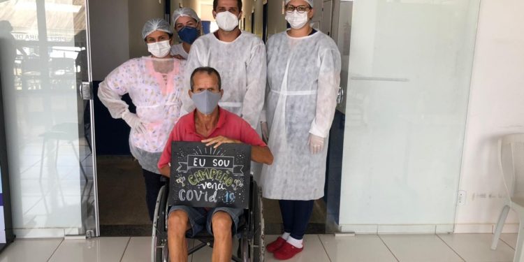 Mais 4 jaruenses vencem a Covid-19 e retornam para seus lares