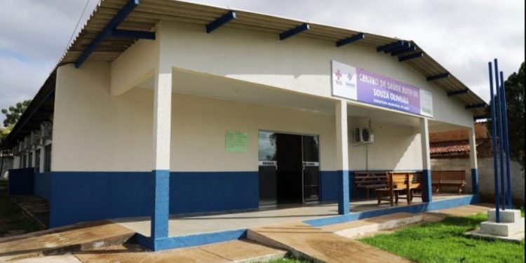 Prefeito João Gonçalves Júnior assina ordem de serviço que autoriza início da reforma no Centro de Saúde Ruth de Souza no setor 07