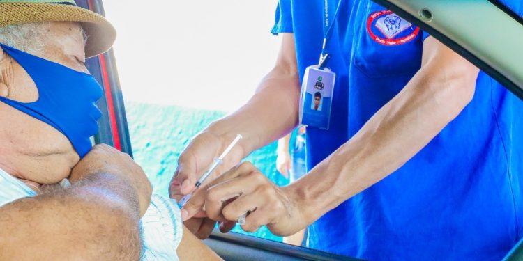 Jaru: Pessoas maiores de 65 anos receberão a 2ª dose da vacina contra o Coronavírus nesta terça-feira, 27
