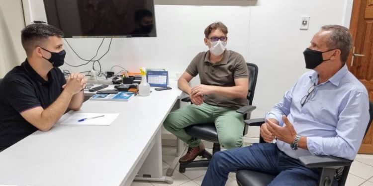 Prefeito João Gonçalves Júnior anuncia a construção de 5 galerias de concreto no setor 04; recurso é do deputado estadual Lazinho da Fetagro