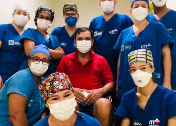 Mais dois pacientes se recuperam da Covid-19 e recebem alta da UTI municipal em Jaru