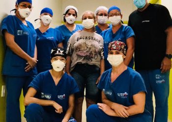 Mais uma paciente recebe alta da UTI do Hospital Municipal em Jaru