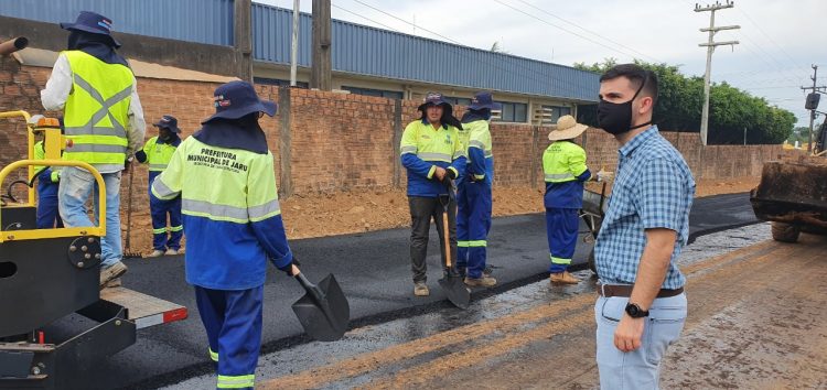Com uma das maiores frotas de Rondônia, prefeitura de Jaru avança na execução do maior programa de pavimentação asfáltica já realizado no município