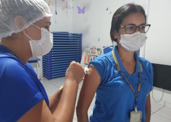 Prefeitura de Jaru inicia imunização de trabalhadores da indústria