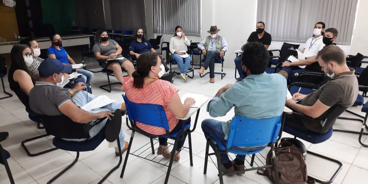 Treinamento do Conselho Municipal de Desenvolvimento Rural e Sustentável é realizado em Jaru