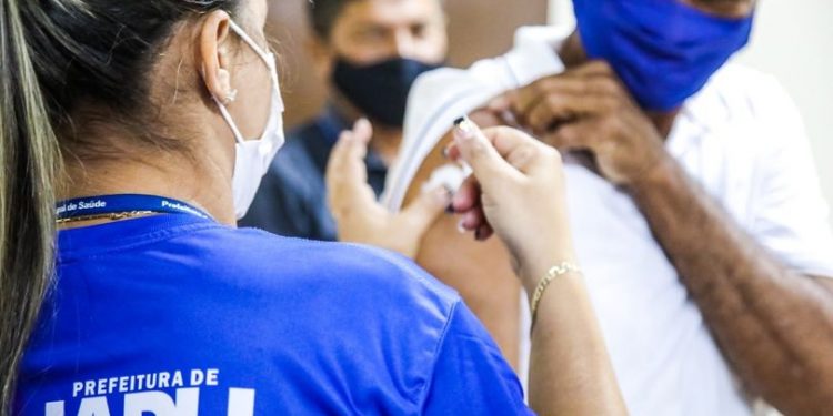 Jaru: Dose de reforço da Janssen será nesta segunda-feira, 20 no Centro de Saúde Carlos Chagas