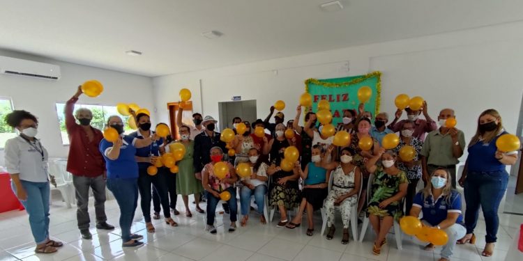 Semdes realiza confraternização com idosos atendidos pelo Serviço de Convivência e Fortalecimento de Vínculos