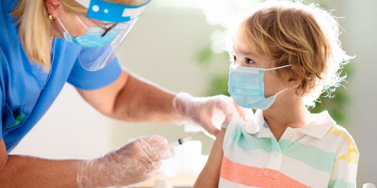 Jaru inicia imunização de crianças de 05 a 11 anos contra a Covid-19 nesta terça-feira, 18