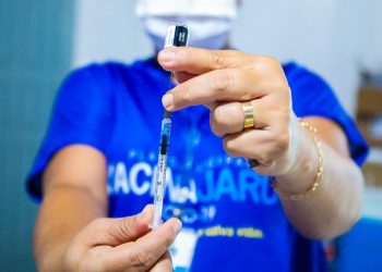 Secretaria de Saúde amplia horário de vacinação infantil contra a Covid-19 às sextas-feiras