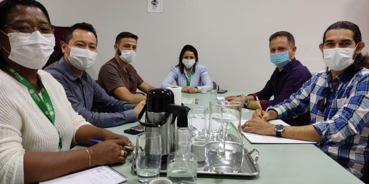 Prefeitura de Jaru articula parceria com o Senar para atender produtores rurais do município