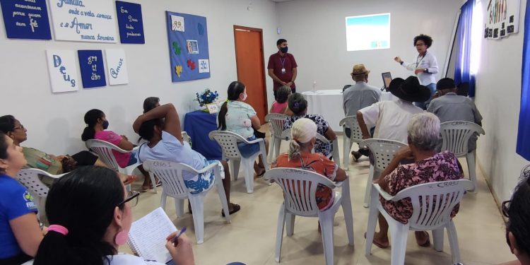 Semdes realiza encontro com idosos atendidos pelo Serviço de Convivência e Fortalecimento de Vínculos