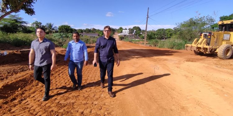 Jaru: Prefeito acompanha e vistoria obras de infraestrutura executadas no município
