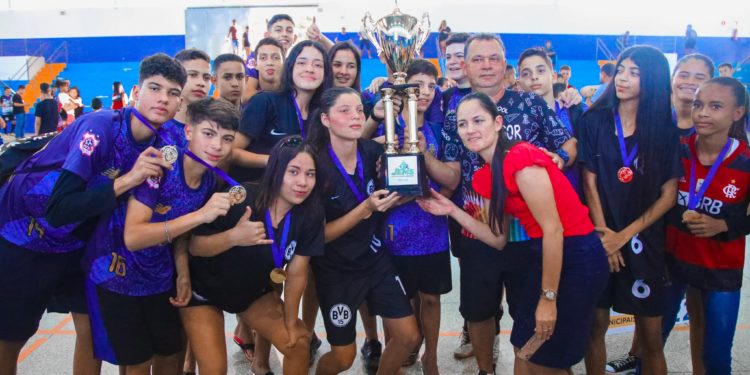 Prefeitura de Jaru encerra com chave de ouro edição Jems 2022; evento foi coordenado pela Semecelt e contou com a participação de mais de 600 atletas