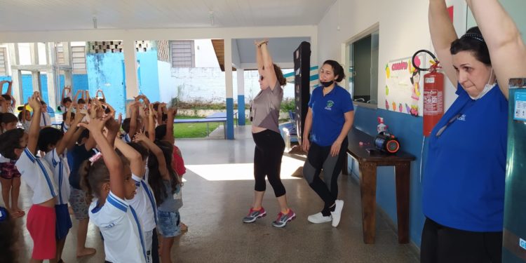 Secretaria de educação de Jaru realiza atividades laborais com alunos atendidos pela rede municipal de ensino