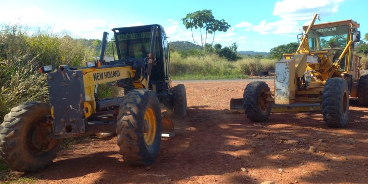 Prefeitura de Jaru inicia serviços de patrolamento na Linha 632