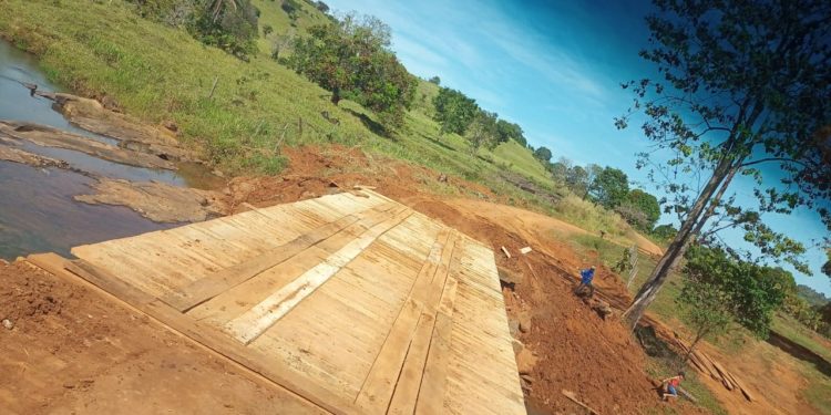 Prefeitura de Jaru conclui construção de ponte na Linha 634