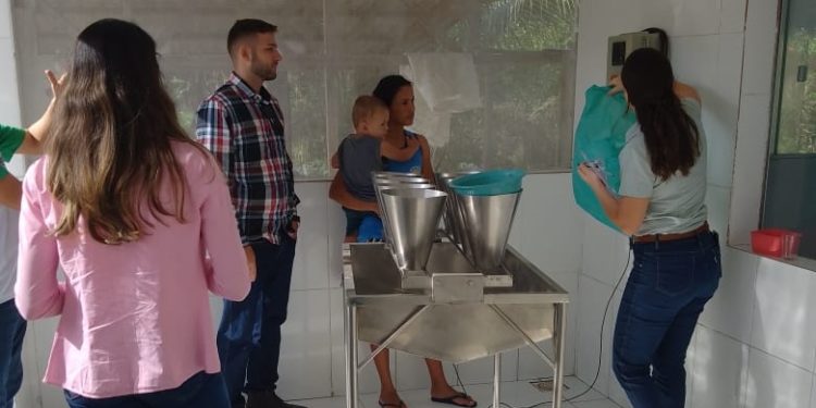 Prefeitura de Jaru realiza visitas técnicas em agroindústrias do município