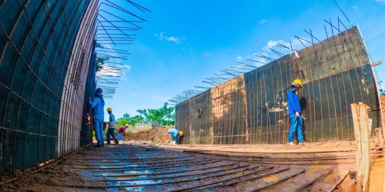 Rua São Paulo no setor 05 é beneficiada com galeria de concreto