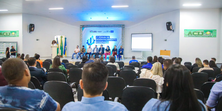 Fórum realizado em Jaru apresenta oportunidades e perspectivas para o Desenvolvimento Econômico Regional
