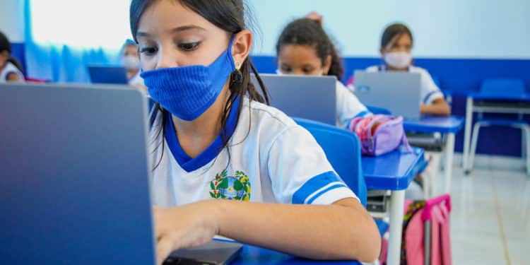 Aulas do segundo semestre na rede municipal em Jaru começam dia 01 de agosto