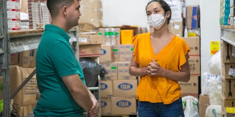 Prefeitura de Jaru entrega quase R$ 200 mil em equipamentos e mobiliários para as Unidades Básicas de Saúde