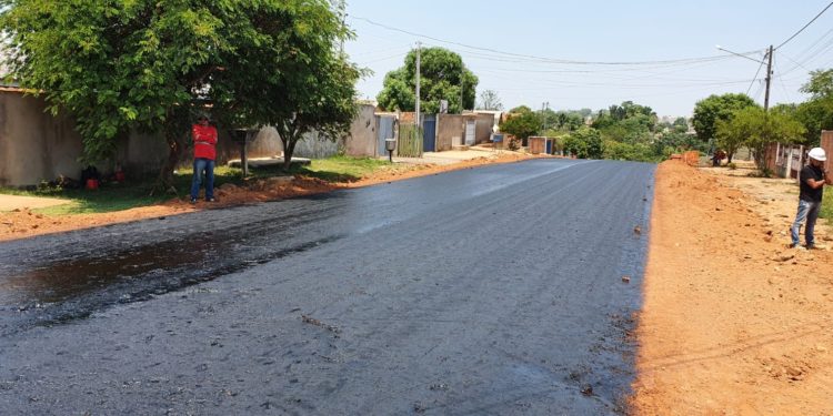 O ASFALTO CHEGOU! OBRAS DE PAVIMENTAÇÃO CHEGAM TAMBÉM AO JARDIM DOS ESTADOS