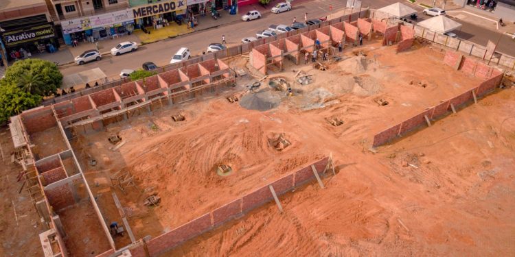 Acompanhe o andamento das obras do Centro Comercial Urbano em Jaru